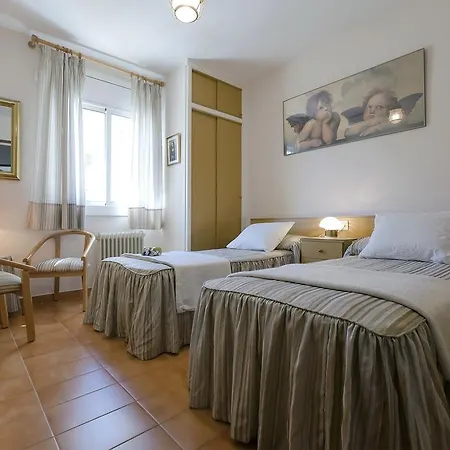 Oasis Sitges