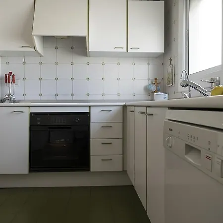 Apartment Oasis *