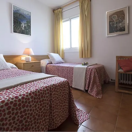 Oasis Sitges